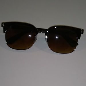 Tom Ford Tortoise Sunglasses